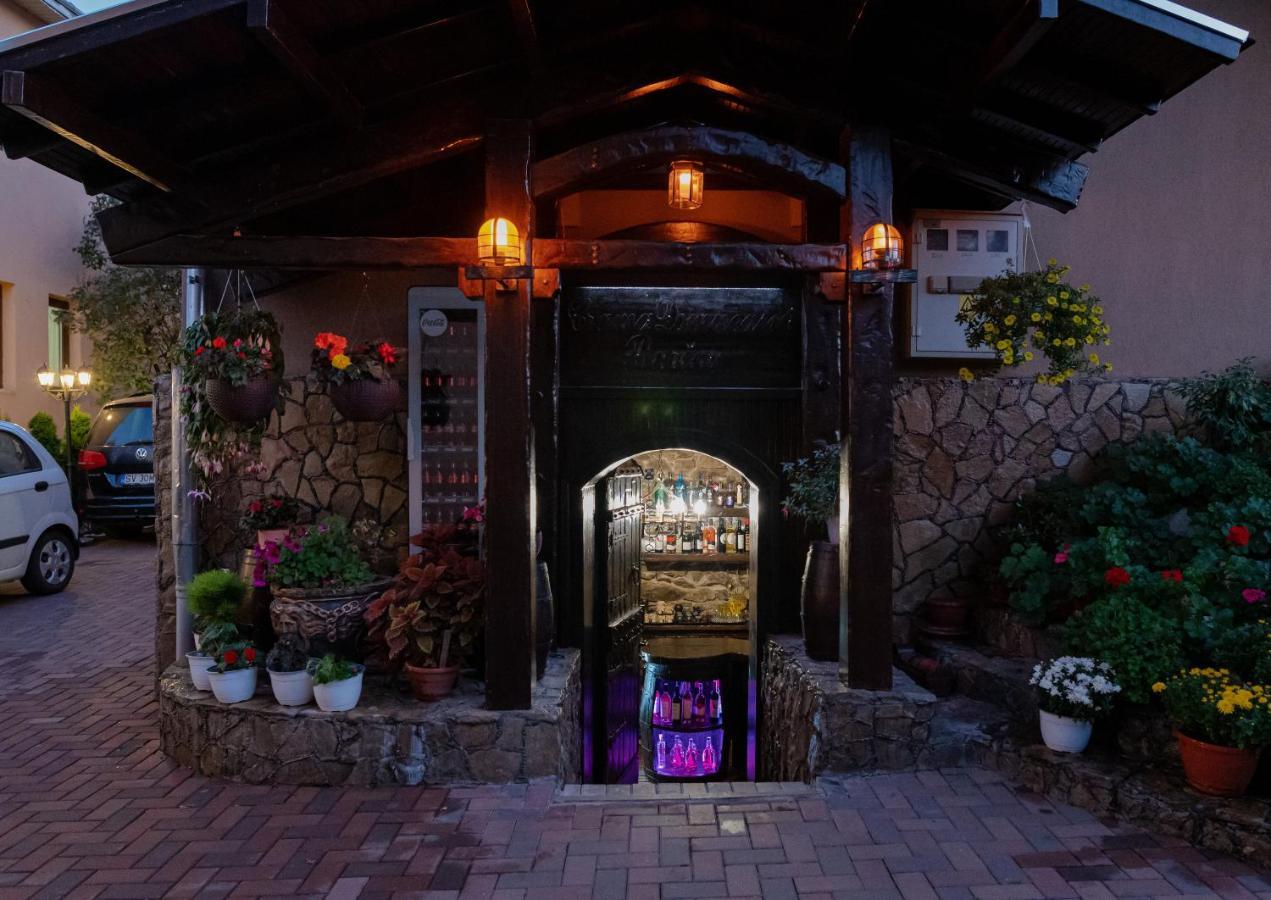 Отель Casa Domneasca Rarau Кымпулунг-Молдовенеск Экстерьер фото